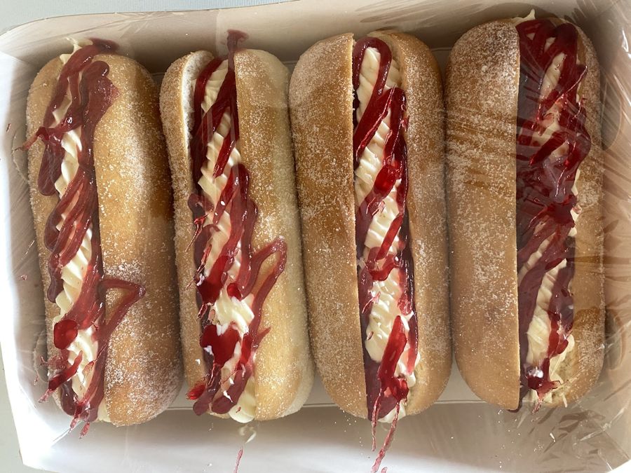 Long jam donuts with cream